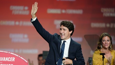 Canada : les libéraux de Trudeau en tête des législatives, mais sans majorité absolue