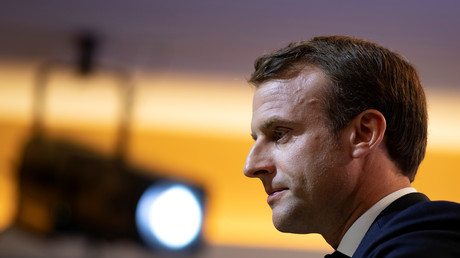 Islam, immigration : Macron se livre pour Valeurs actuelles, l'Elysée tente de déminer la polémique