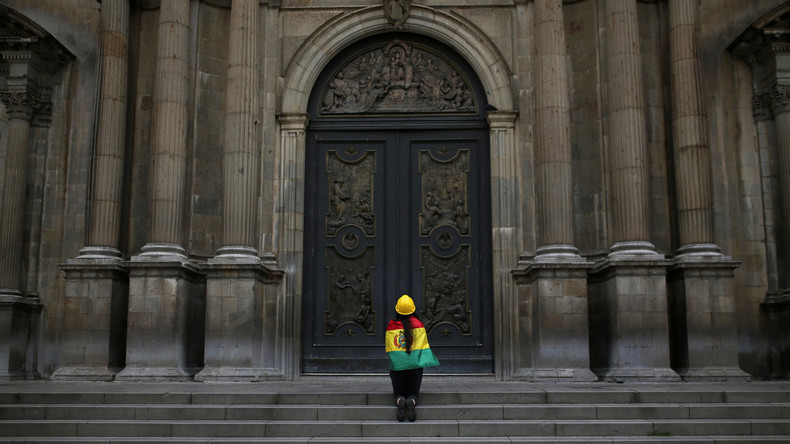 «Coup d'Etat», prise d’otages, incendies et démissions : que se passe-t-il en Bolivie ?