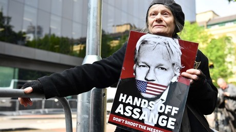 Le traitement reçu par Julian Assange met sa vie «en danger» selon un rapporteur de l’ONU