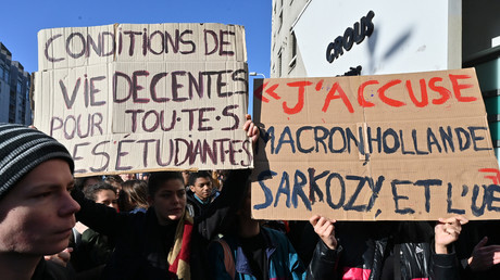 Etudiant immolé à Lyon : des manifestants forcent l’entrée du ministère de l'Enseignement supérieur