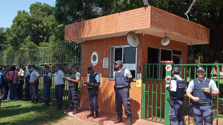 Ambassade vénézuélienne au Brésil : tensions entre partisans de Guaido et de Maduro