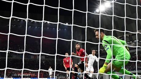 Albanie-France : la Marseillaise copieusement sifflée après la bourde du match aller (VIDEO)