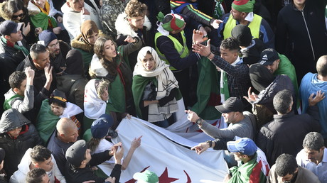 Algérie : manifestations nocturnes contre l'élection présidentielle à venir