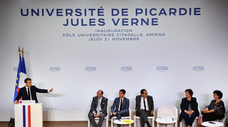 A l'approche de la grève du 5 décembre, Emmanuel Macron trouve le pays «trop négatif»
