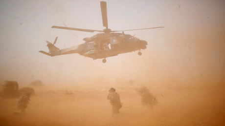 Militaires tués au Mali : le groupe EI revendique avoir causé la collision, la France dément