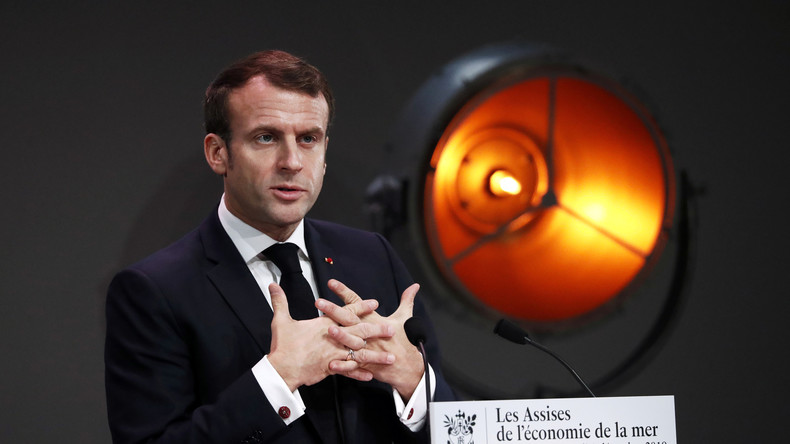 «Esprit d'équipage» : pour tenter de désamorcer la grève, Macron utilise une métaphore maritime