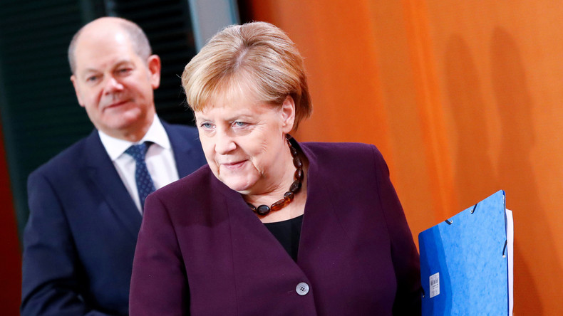 Après l'expulsion de deux diplomates russes d'Allemagne, place à la détente ?