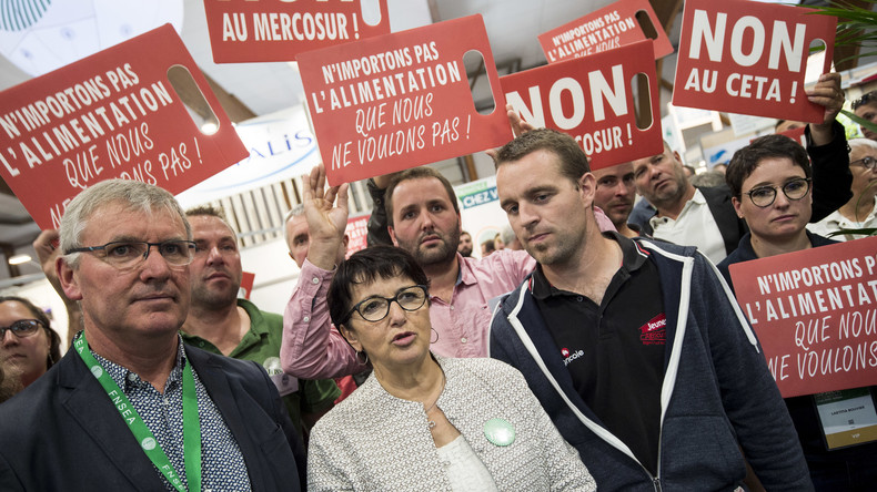 CETA : 110 députés de droite et de gauche veulent sa «suspension»