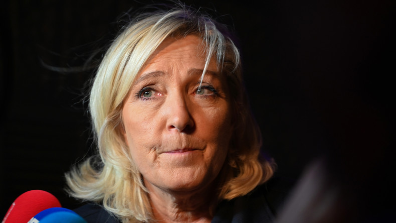 Algérie : Marine Le Pen redoute des «troubles politiques» après la mort du chef de l’armée