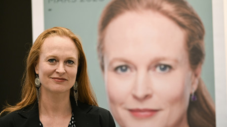 Suivie, la candidate LREM à Lille se retranche dans sa permanence : un homme en garde à vue