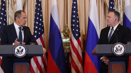 «C'est aux Vénézuéliens de décider»: la réponse de Lavrov à Pompeo qui demande de reconnaître Guaido