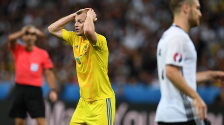 Zelensky apporte son soutien au footballeur ukrainien controversé traité de «nazi» en Espagne