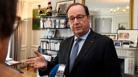 François Hollande : «S’il y a une victime [d’Emmanuel Macron], la première c’est moi»