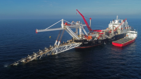 Un navire la société de services offshore Allseas installe en mer une partie du gazoduc Nord Stream 2 (image d'illustration).