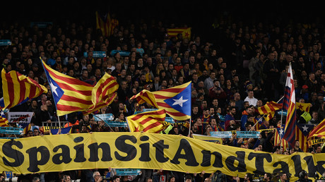 Un Clasico sous tension à Barcelone sur fond de revendications indépendantistes (IMAGES)