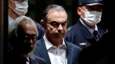 Assigné à résidence à Tokyo, Carlos Ghosn confirme sa fuite au Liban