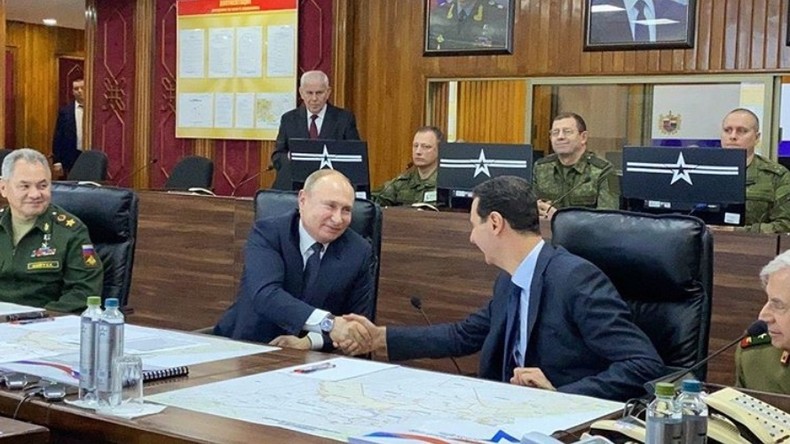 Lors d'une visite surprise, Vladimir Poutine a rencontré Bachar el-Assad en Syrie