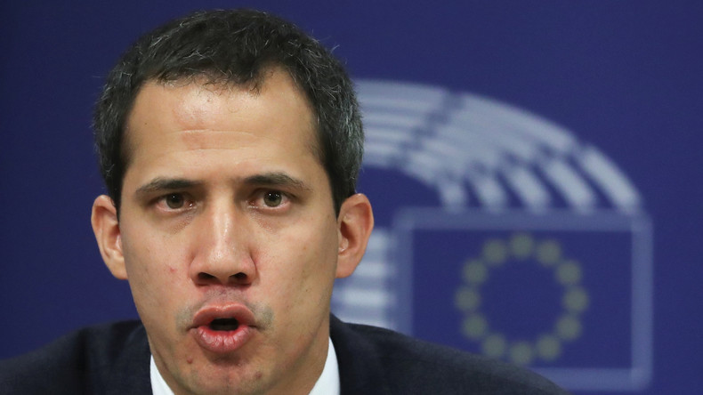 Macron reçoit l'opposant vénézuélien Guaido «pour mettre en œuvre un processus électoral»