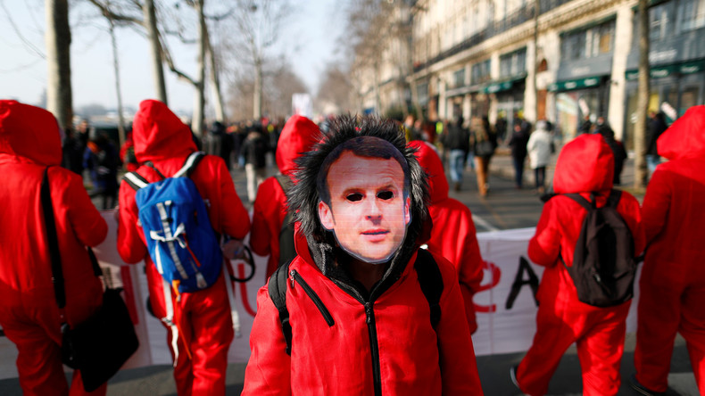 Président et ministres suivis à la trace : la majorité peut-elle encore sortir sereinement ?