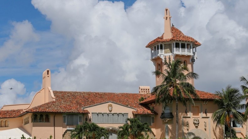 Etats-Unis : tirs sur un véhicule tentant de pénétrer dans la propriété de Donald Trump en Floride