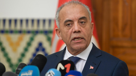 Le Premier ministre tunisien désigné Habib Jemli annonce la composition de son gouvernement lors d'une conférence de presse à Tunis, le 2 janvier 2020.