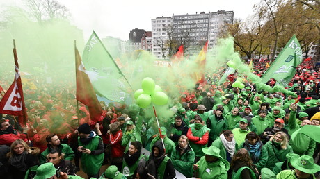 Des syndicats belges appellent à soutenir financièrement les grévistes français