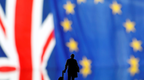 Brexit : le Royaume-Uni sort de l'UE et ouvre un «nouveau chapitre de son histoire»