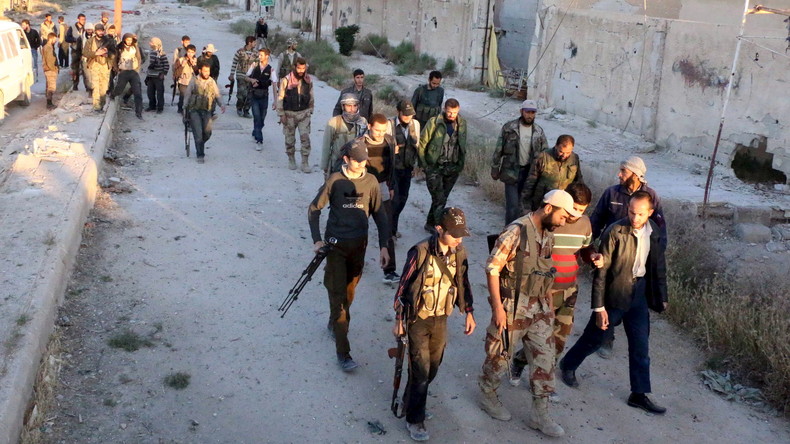 Accusé de crimes de guerre en Syrie, comment Majdi Nema a-t-il pu entrer légalement en France ?