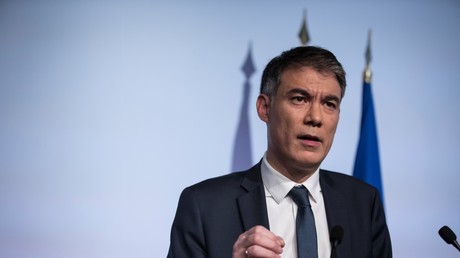 Un club de «traîtres» anonymes ? Le n°1 du PS se moque de l’aile gauche de la majorité