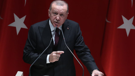Le président turc, Recep Tayyip Erdogan, prononce un discours lors d'une réunion de son parti, à Ankara, le 31 janvier 2020 (image d'illustration).