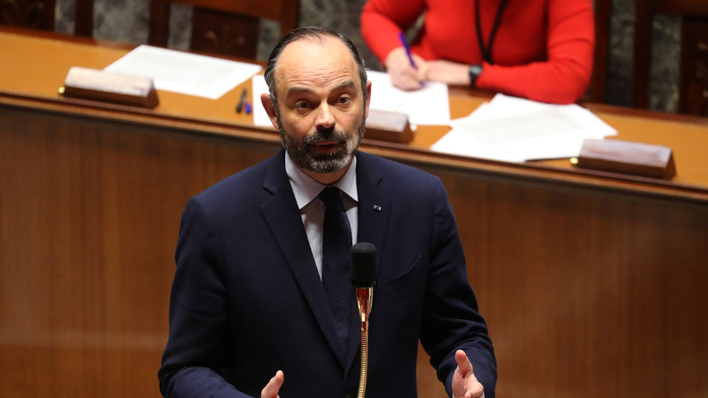 Covid-19 : le gouvernement désosse le code du travail... temporairement