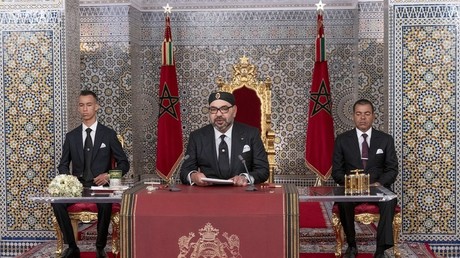 Le roi du Maroc Mohammed VI, s'exprimant à l'occasion du 20e anniversaire de son règne, au palais royal de Tetouan, le 30 juillet 2019.