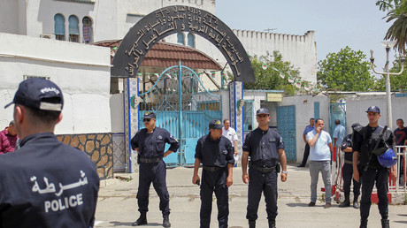 Médias inaccessibles, journalistes en prison : Alger invoque la loi sur les «financements étrangers»