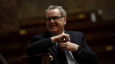 «C'est nous que vous achevez» : la pique de Richard Ferrand à Jean-Luc Mélenchon en plein hémicycle
