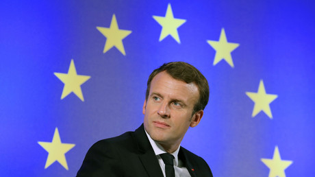Emmanuel Macron, président de la République française, devant un drapeau européen, en octobre 2017 (image d'illustration).