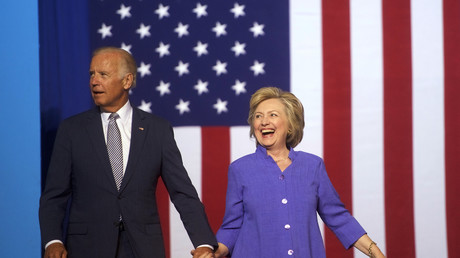 Hillary Clinton a appelé à élire «son ami» Joe Biden, accusé d'agression sexuelle