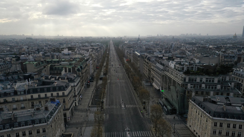 Drones de surveillance : la préfecture de police de Paris attaquée en justice par deux associations