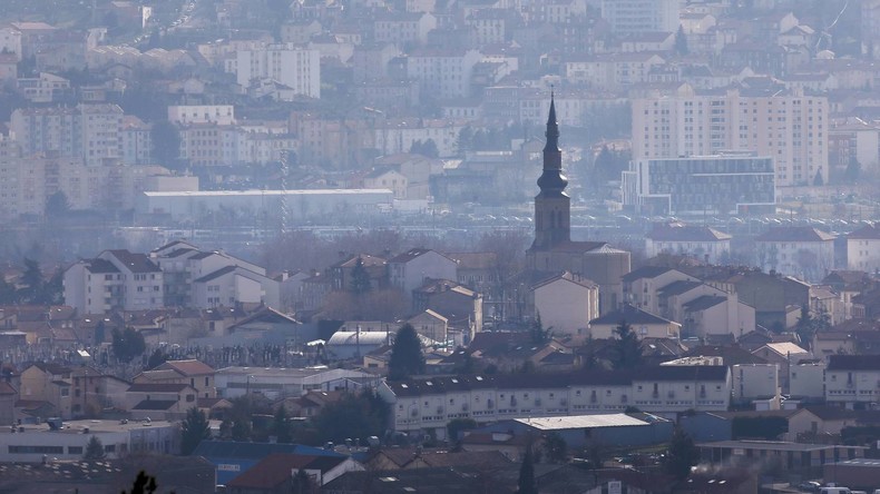 Soignants en colère : en plein Covid-19, l'hôpital de Saint-Etienne prévoirait une restructuration