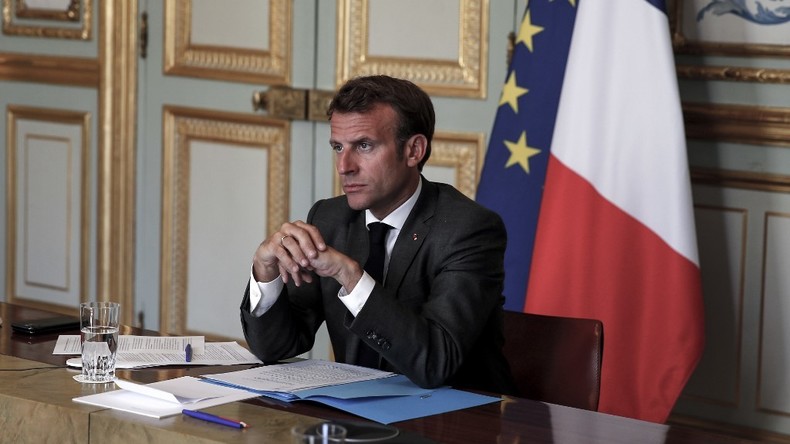 Coronavirus : des personnalités d'Outre-mer interpellent Macron sur la crise sanitaire