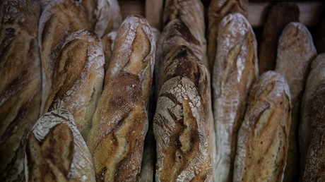 Le boulanger appelé par Macron le 1er mai était présent sur la liste de Collomb en 2008 et 2014