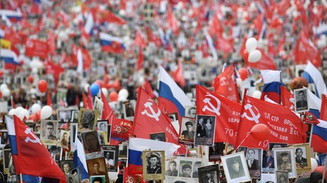 Jour de la Victoire : le Régiment immortel se déroule cette année en ligne
