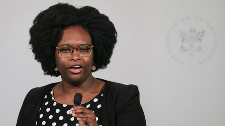 «De mémoire au mois d'avril» : Sibeth Ndiaye se trompe sur la date d'une recommandation de l'OMS