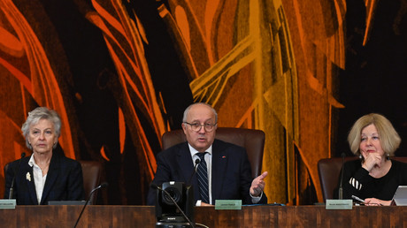 Déconfinement : le Conseil constitutionnel censure des mesures sur le traçage et l'isolement