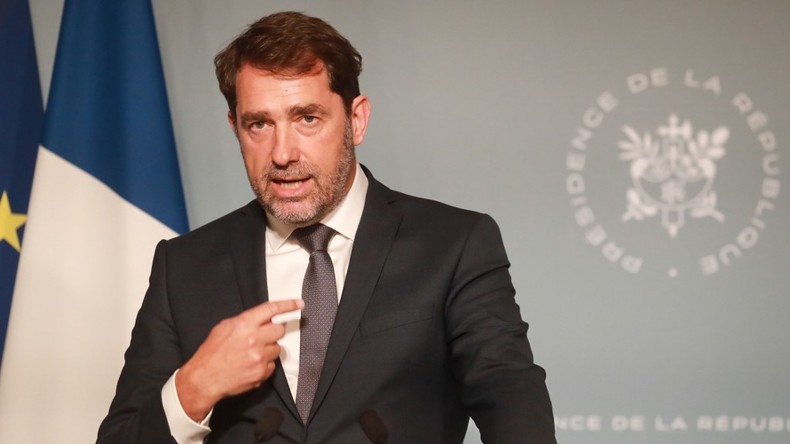 Castaner promet «une sanction» pour «chaque faute» ou mot raciste dans la police