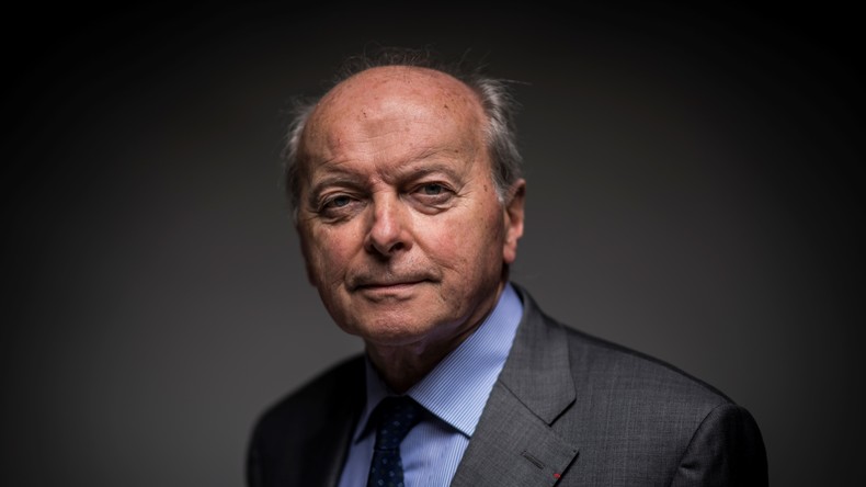 Le Défenseur des droits souligne des difficultés à contrôler les policiers
