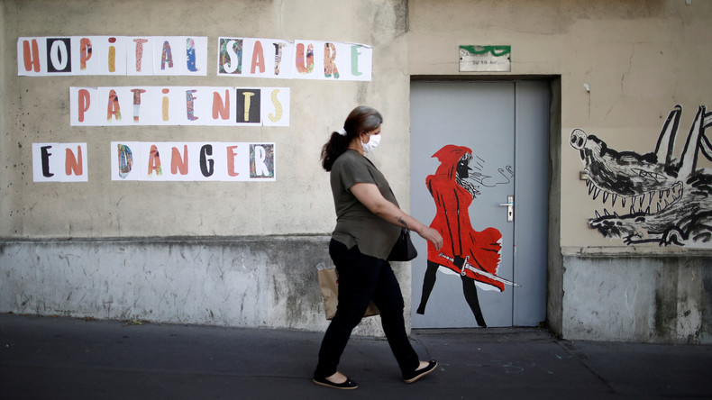 Covid-19 : le parquet de Paris ouvre une enquête pour «homicides involontaires» et «mise en danger»