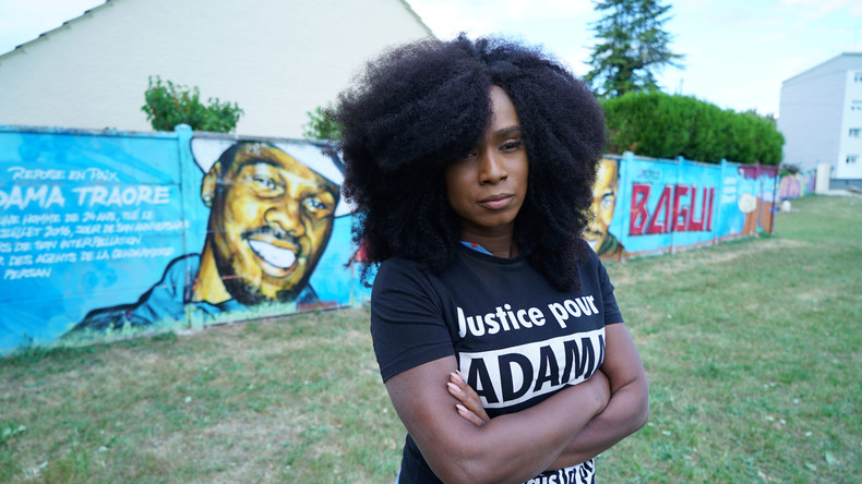 Assa Traoré, de sœur éprouvée à figure politico-médiatique de premier plan