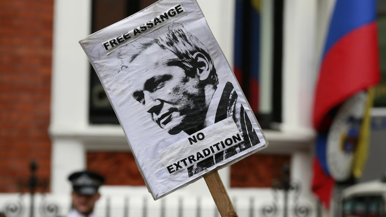 Assange : il y a huit ans, le fondateur de WikiLeaks demandait l'asile à l'Equateur