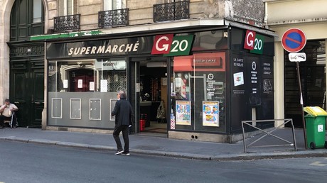 Paris : trois faux policiers interpellés pendant un tournage sur le racisme mené sans autorisation